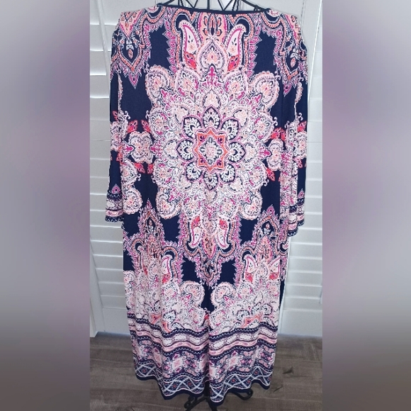 Sandra Darren, size 3X - Picture 2 of 3